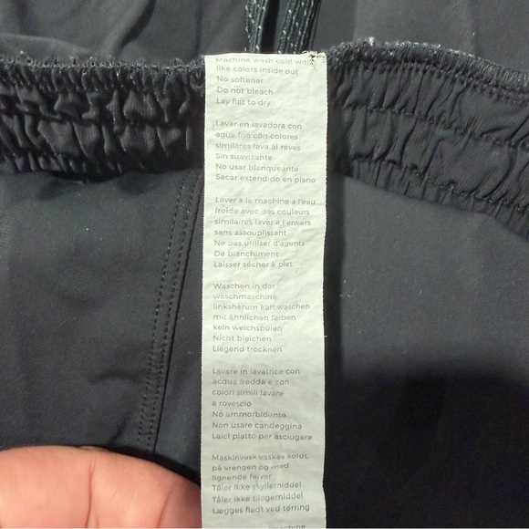 Fabletics Black Athletic Shorts with Drawstring and Zippered Pockets - Picture 6 of 7